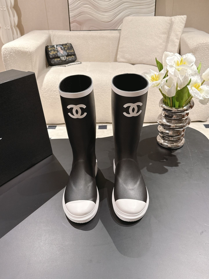 Ch**el boots